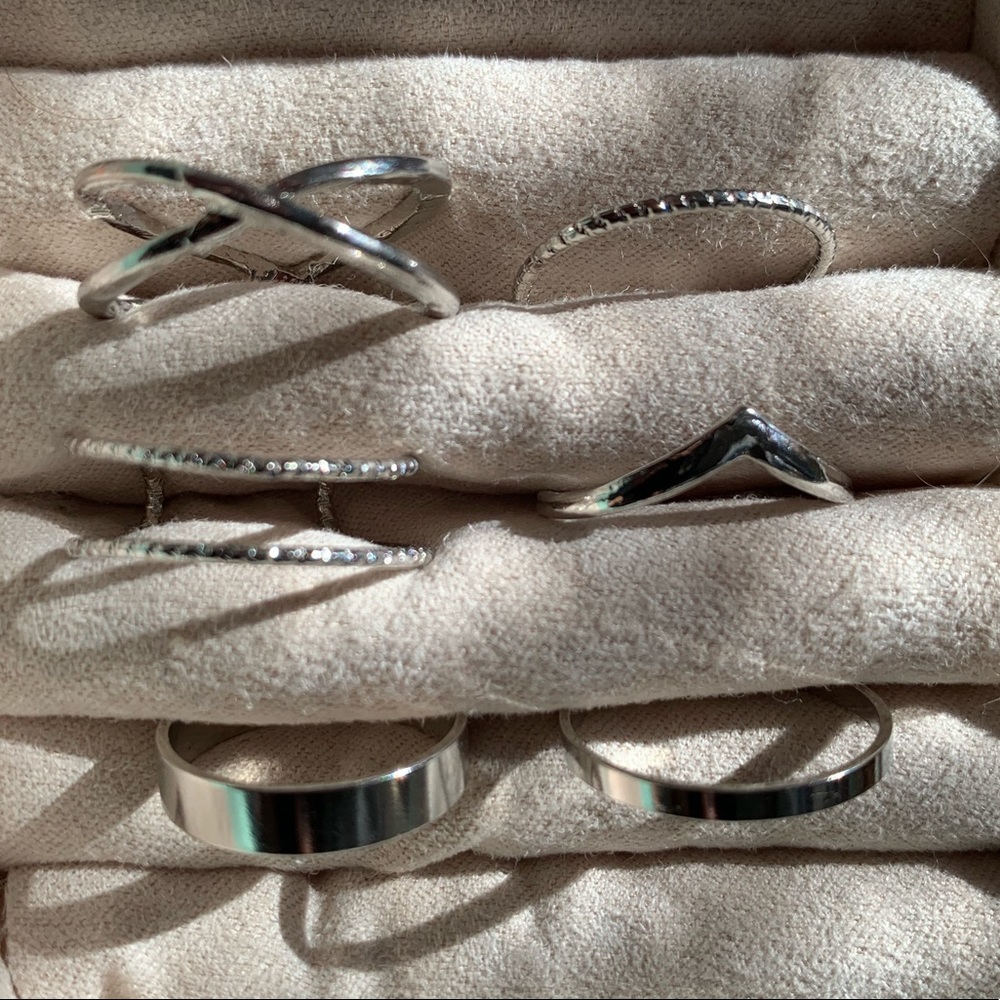Sterling silver six pack ring set